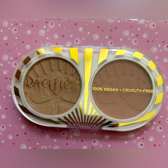 Pacifica Glimmer Shimmer Highlighter & Blush Duo ~ NIB - Picture 2 of 3